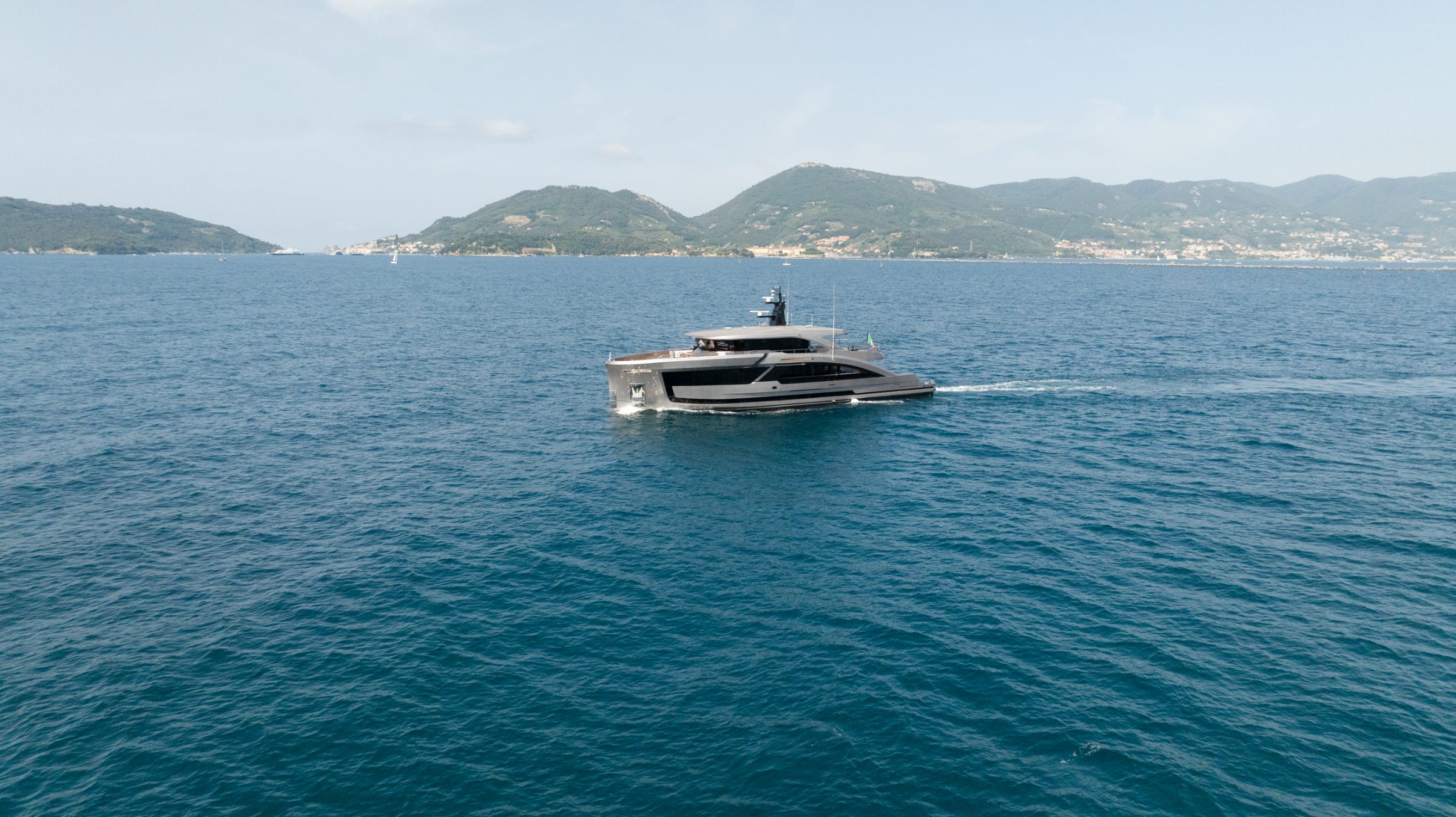 Exterior 4
