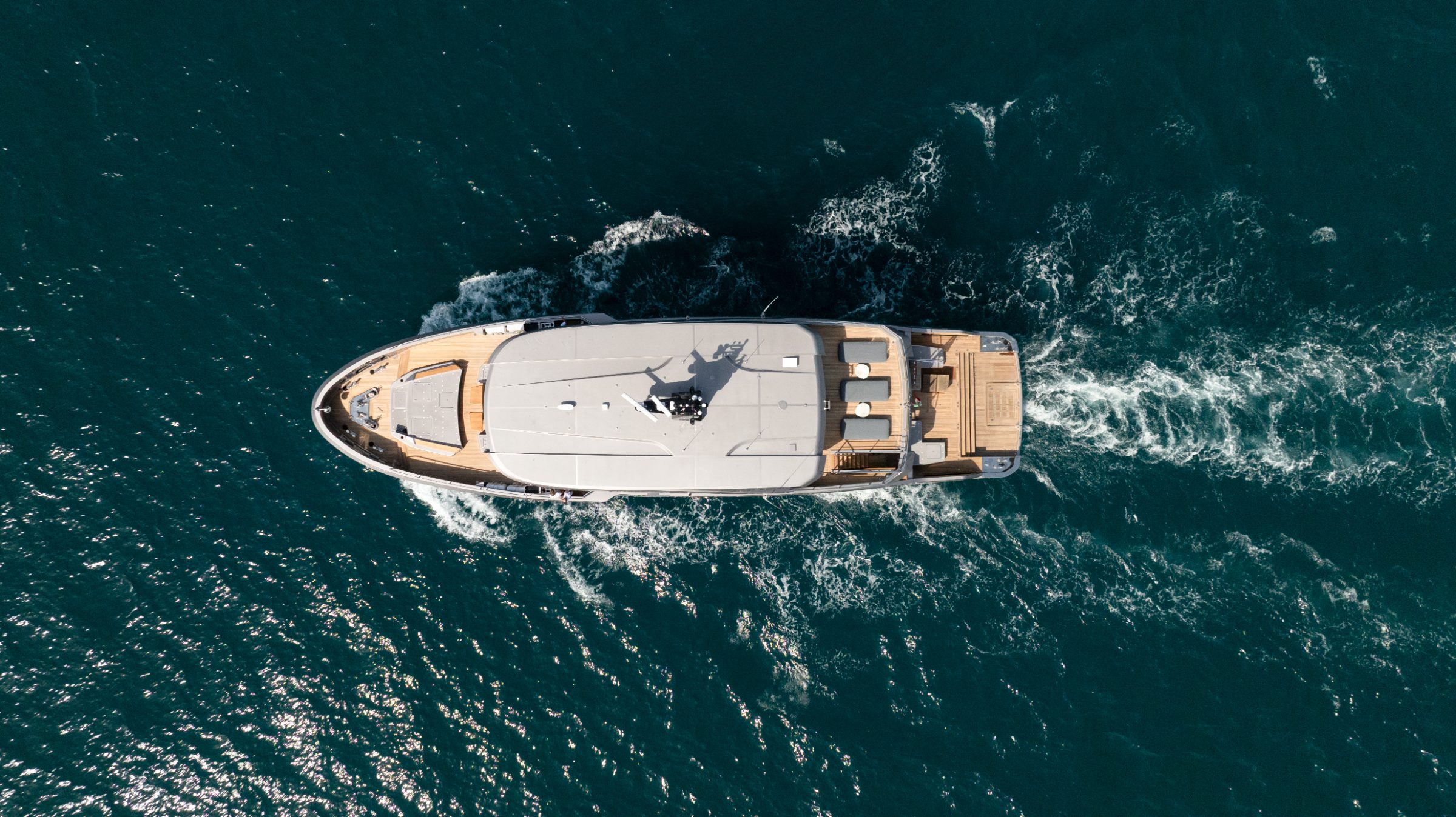 Exterior 6