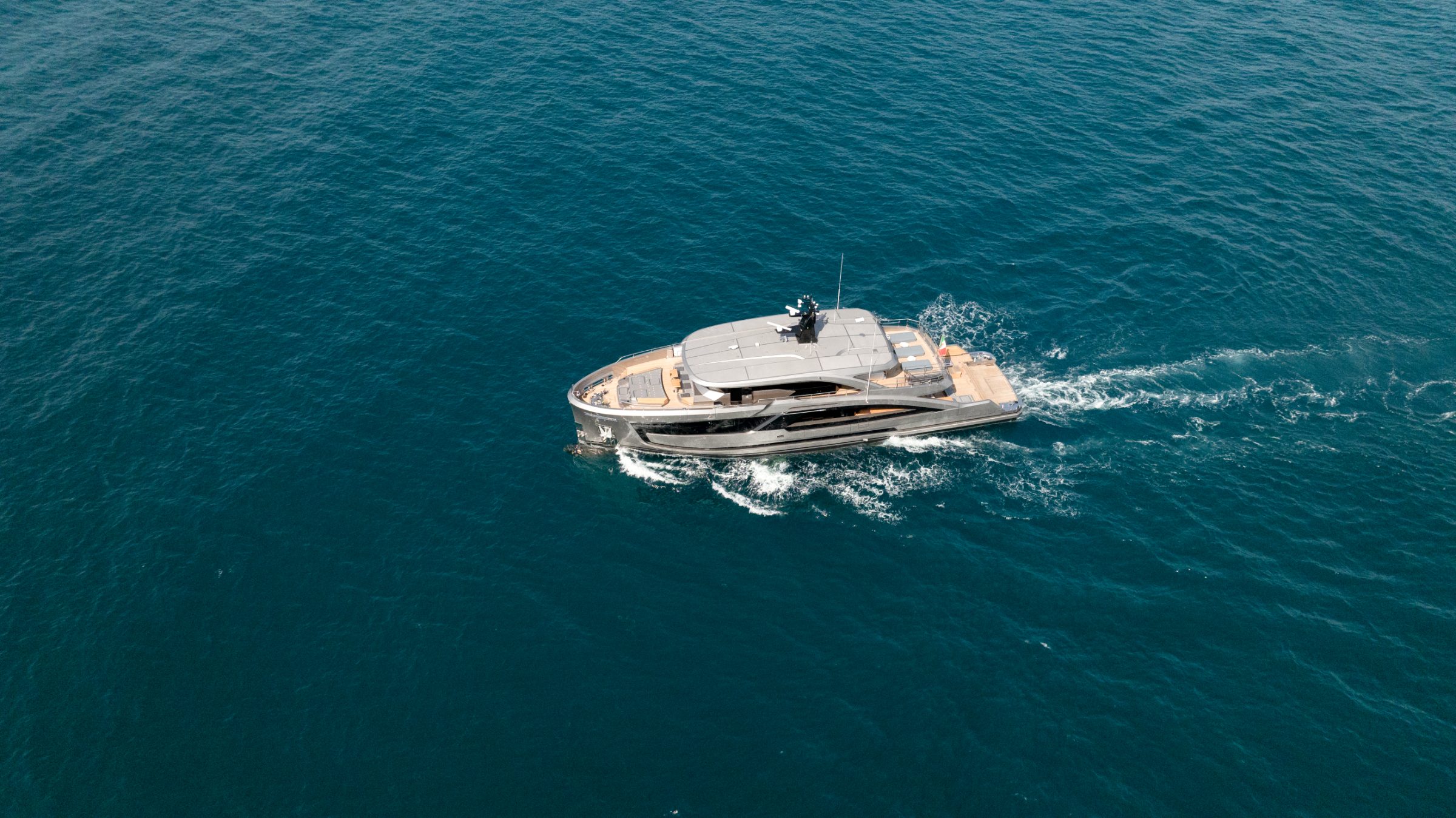Exterior 5